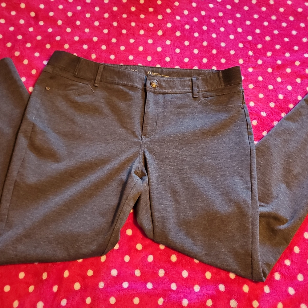 Vera Wang pants